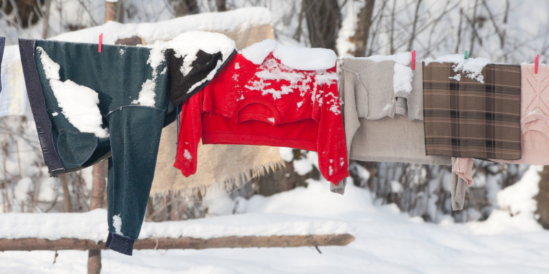 how-to-dry-clothes-in-the-winter-outside-expert-advice-the-organizer